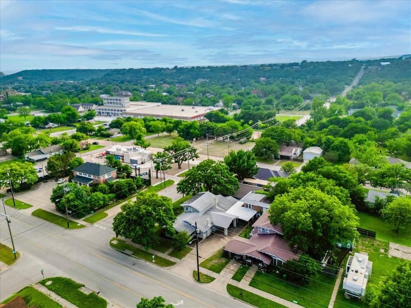1101 N Oak Avenue, Mineral Wells TX 76067 - Photo 38