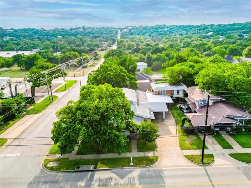 1101 N Oak Avenue, Mineral Wells TX 76067 - Photo 39