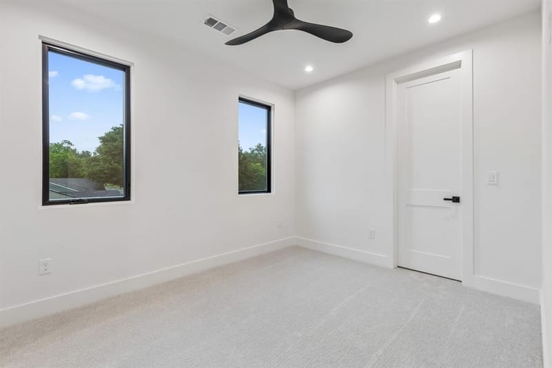 7615 Morton Street, Dallas TX 75209 - Photo 32