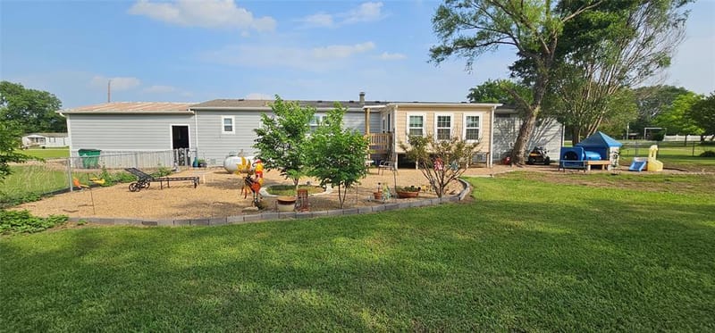 1655 Smith Circle, Combine TX 75159 - Photo 7