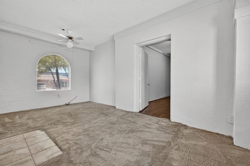 916-B E Hubbard Street, Mineral Wells TX 76067 - Photo 17