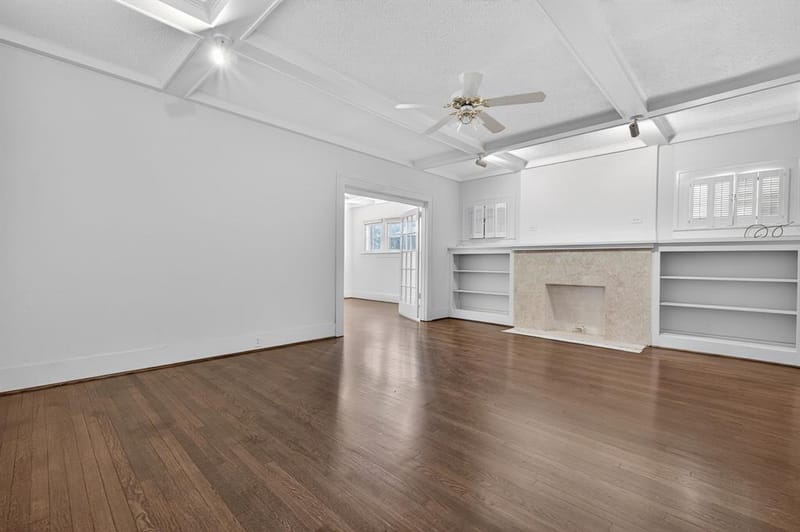 916-B E Hubbard Street, Mineral Wells TX 76067