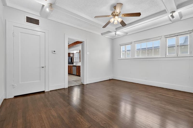 916-B E Hubbard Street, Mineral Wells TX 76067 - Photo 10
