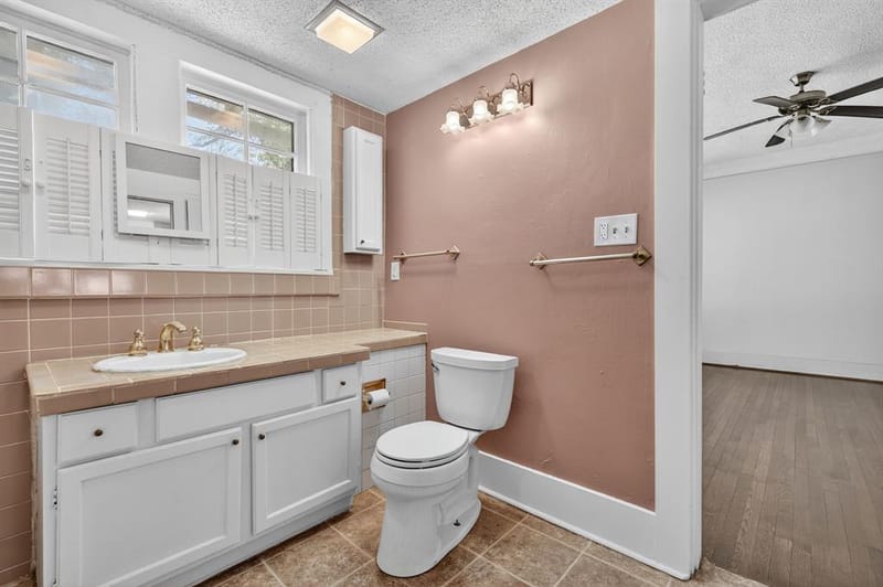 916-B E Hubbard Street, Mineral Wells TX 76067 - Photo 21