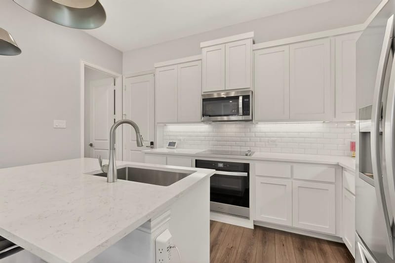 7539 Edgeware Road, Dallas TX 75228 - Photo 9