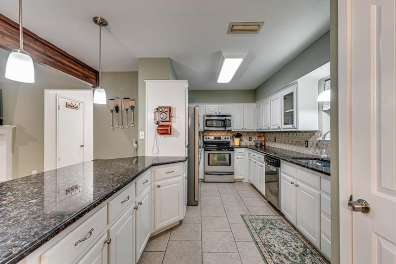 309 Lakewood Drive, Waxahachie TX 75165 - Photo 9