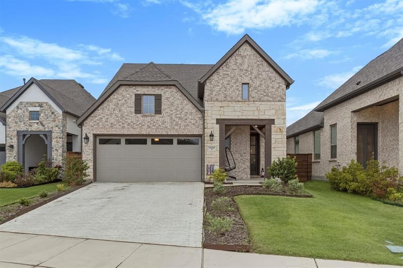 1936 Jade Forest Lane, Mesquite TX 75181