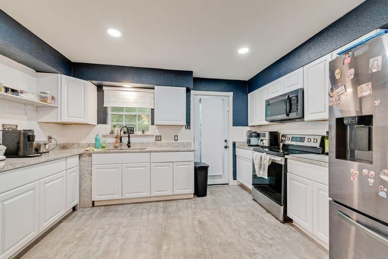 3815 INDIAN WELLS Drive, Arlington TX 76017 - Photo 4