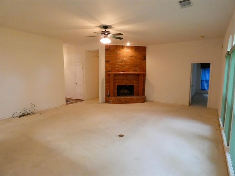 506 Baltusrol Circle, Garland TX 75044 - Photo 10