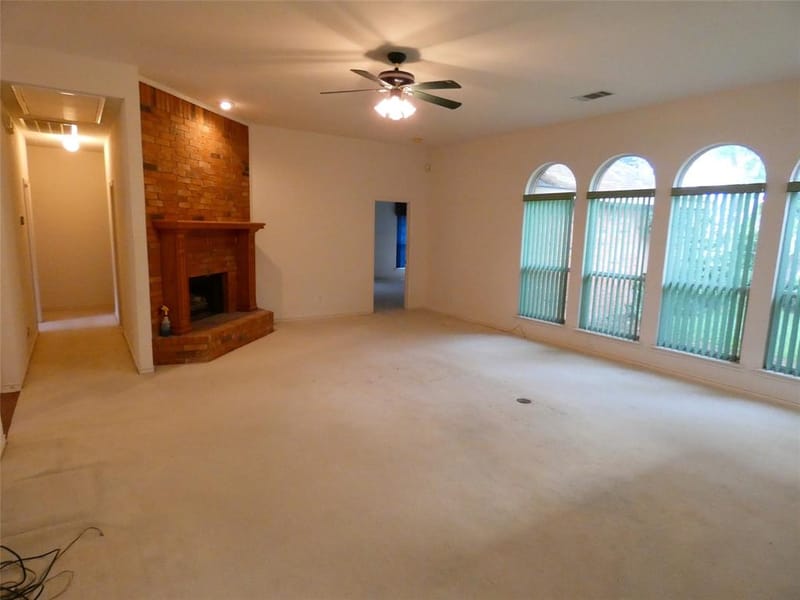 506 Baltusrol Circle, Garland TX 75044 - Photo 11