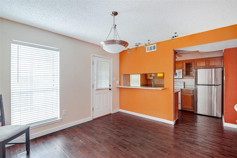 601 St Charles Drive, Arlington TX 76013 - Photo 3