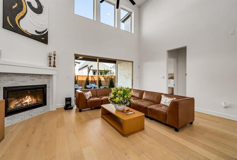 13826 Malinda Drive, Frisco TX 75033 - Photo 2