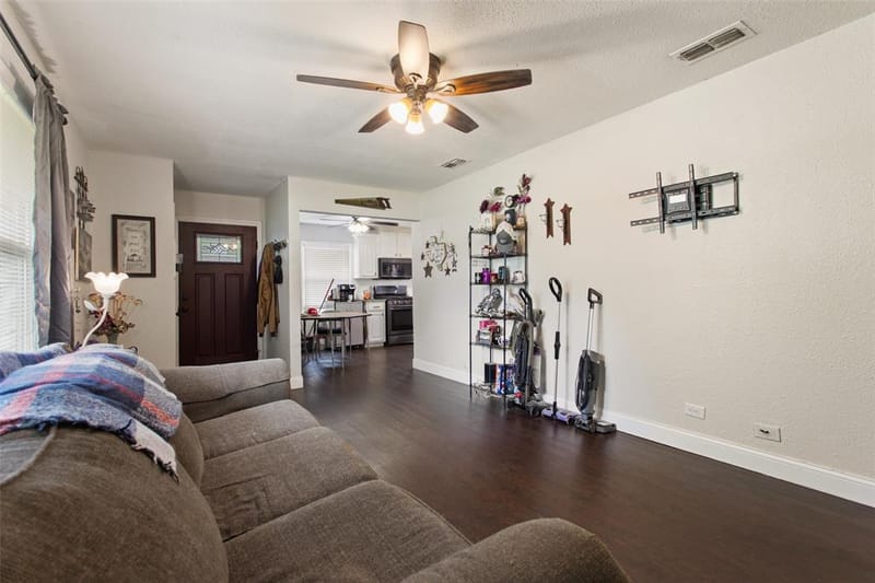 245 Parkins Street, Sulphur Springs TX 75482 - Photo 7
