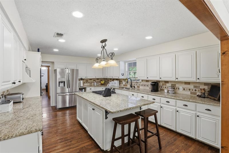 288 Sanders Road, Weatherford TX 76087 - Photo 17