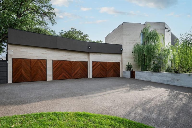 10920 Strait Lane, Dallas TX 75229 - Photo 36