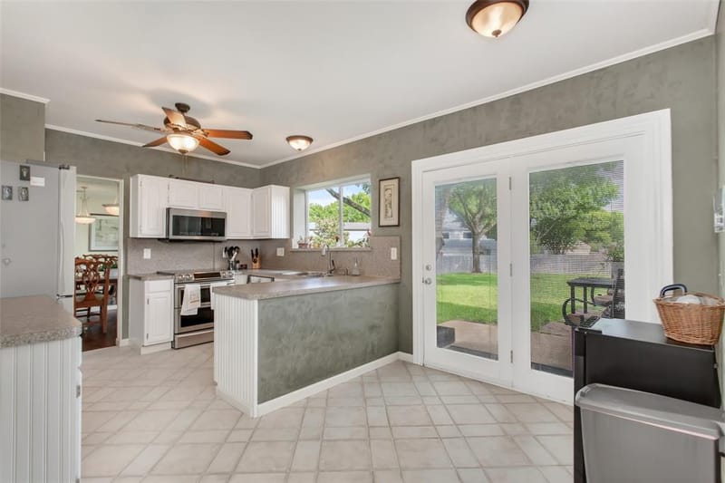 604 Hightrail Drive, Allen TX 75002 - Photo 10