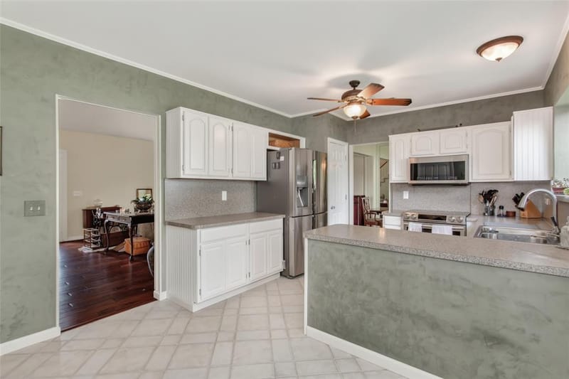 604 Hightrail Drive, Allen TX 75002 - Photo 11