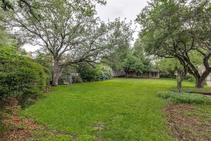 8560 Park Lane # 91, Dallas TX 75231 - Photo 23