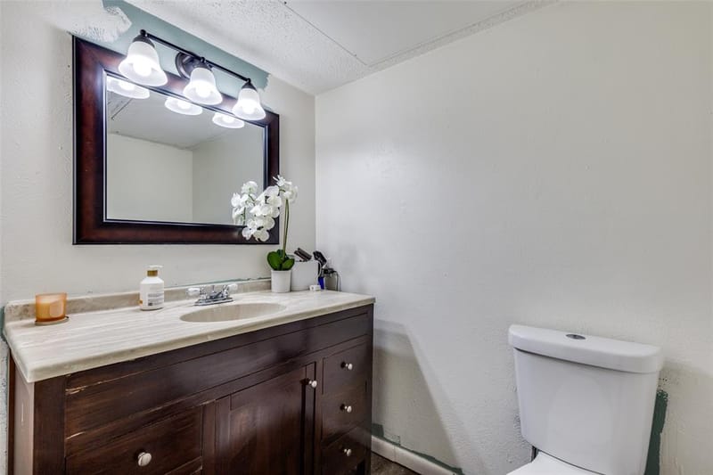 8560 Park Lane # 91, Dallas TX 75231 - Photo 12