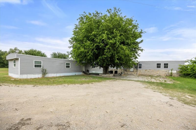 1274 County Road 2019 # B, Glen Rose TX 76043