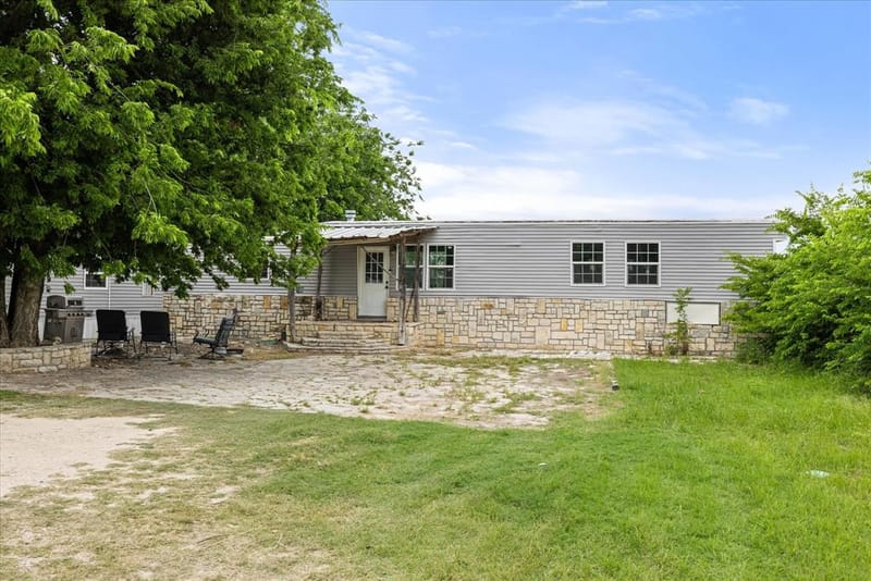 1274 County Road 2019 # B, Glen Rose TX 76043 - Photo 5
