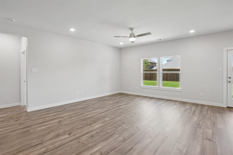 716 Vineyard Way, Forney TX 75126 - Photo 3