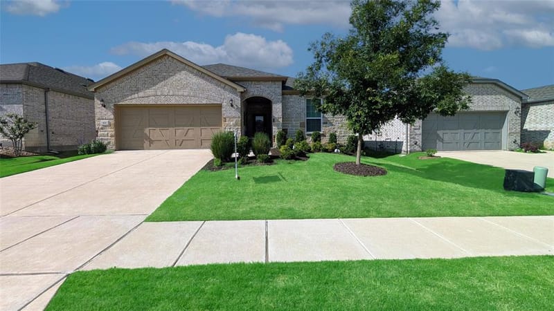 421 Habitat Trail, McKinney TX 75071 - Photo 2