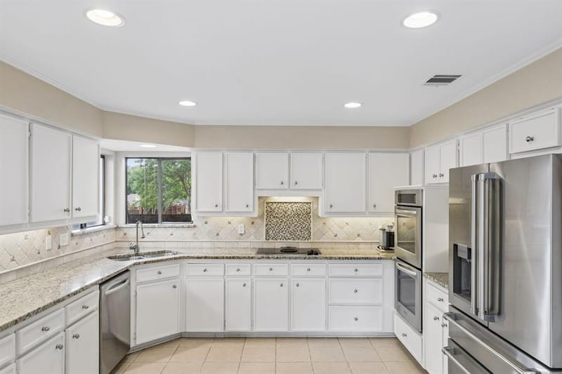 9530 Moss Haven Drive, Dallas TX 75231 - Photo 25