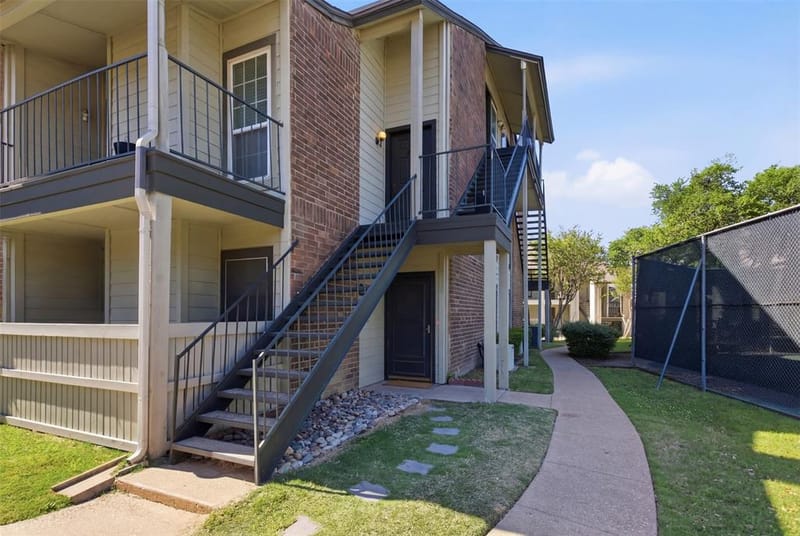 5981 Arapaho Road # 602, Dallas TX 75248 - Photo 2