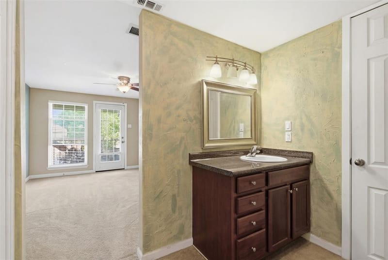 5981 Arapaho Road # 602, Dallas TX 75248 - Photo 15