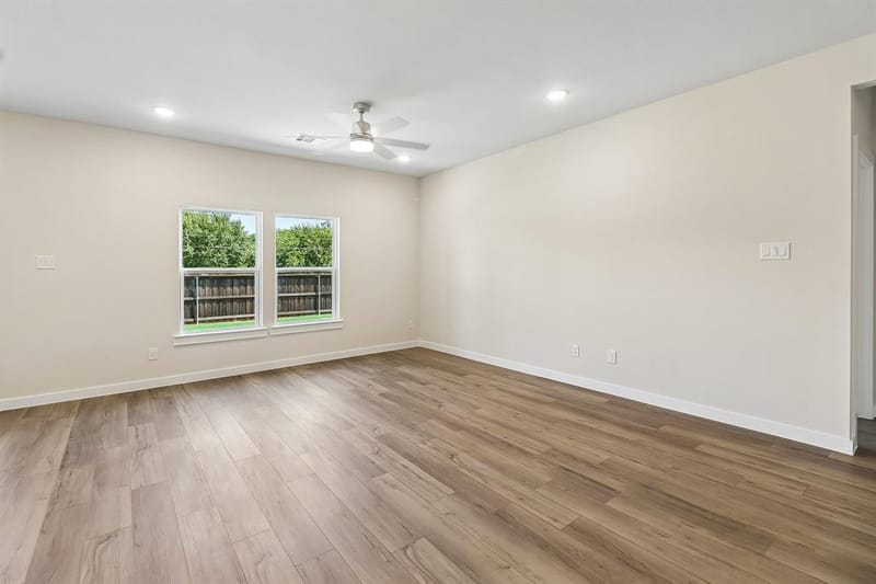 721 Vineyard Way, Forney TX 75126 - Photo 4