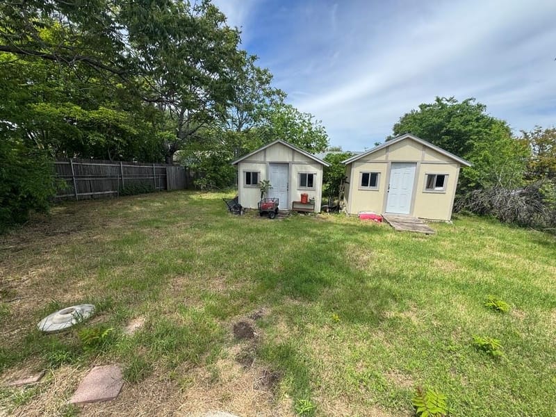 5633 Macdougall Drive, Haltom City TX 76148 - Photo 13