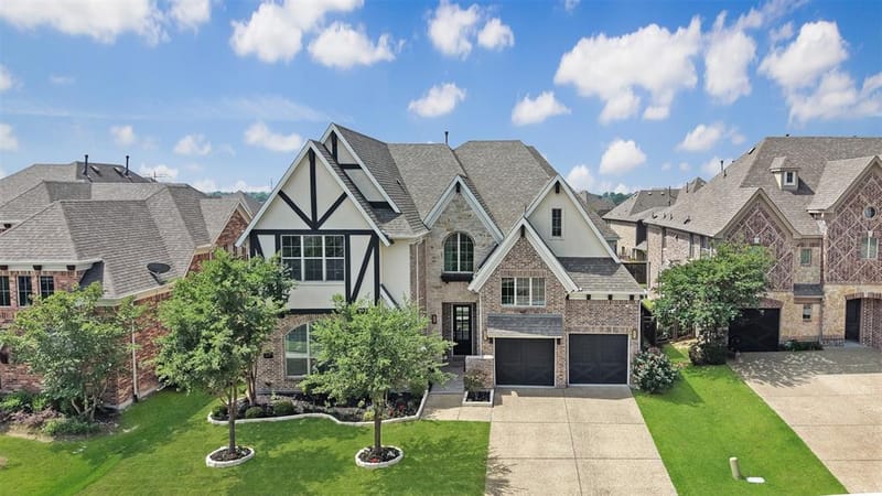 2117 Hidalgo Lane, Frisco TX 75034 - Photo 2