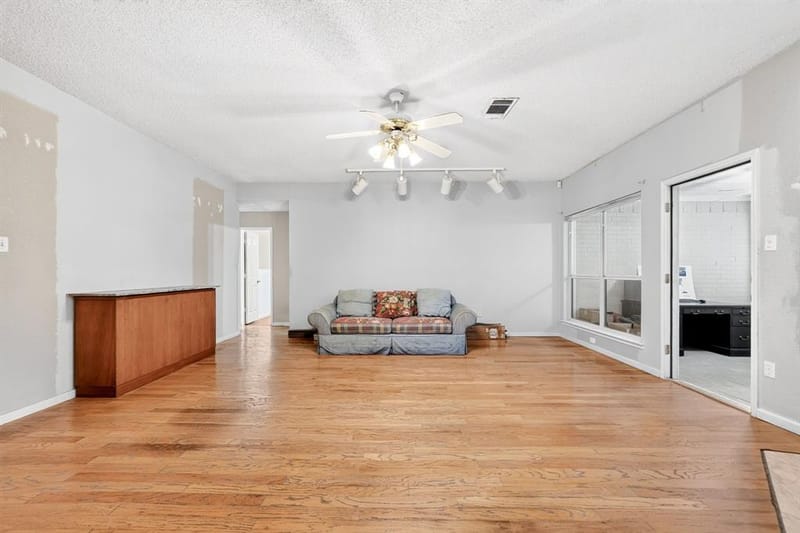 2209 Dana Drive, Rowlett TX 75088 - Photo 9