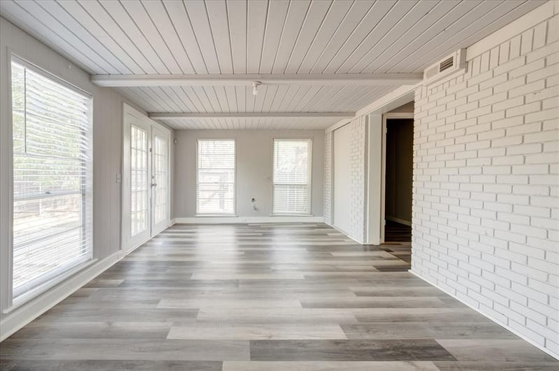 1902 Alan A Dale Road, Arlington TX 76013 - Photo 22