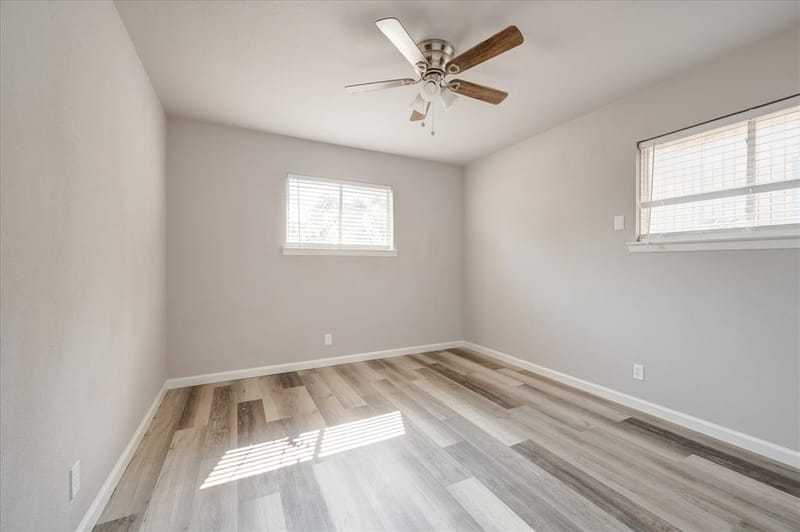1902 Alan A Dale Road, Arlington TX 76013 - Photo 15