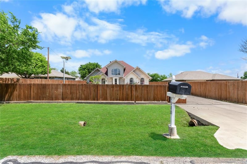 6808 Marvin Brown Street, Fort Worth TX 76179 - Photo 2