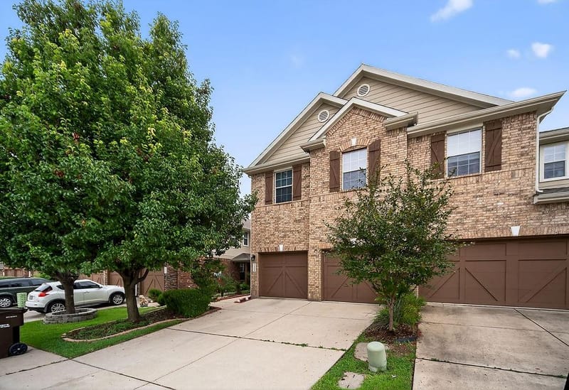 2240 Oklahoma Avenue, Plano TX 75074 - Photo 2