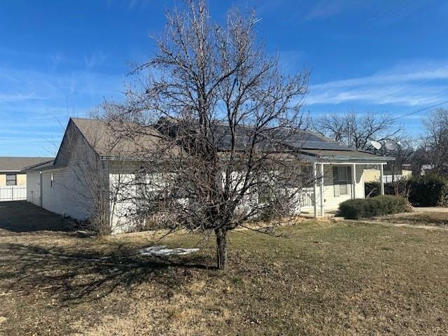 530 Richardson Street, Jacksboro TX 76458 - Photo 3