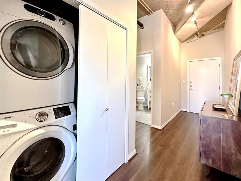 1001 Belleview Street # 307, Dallas TX 75215 - Photo 7