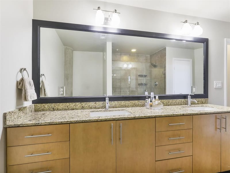 1001 Belleview Street # 307, Dallas TX 75215 - Photo 19
