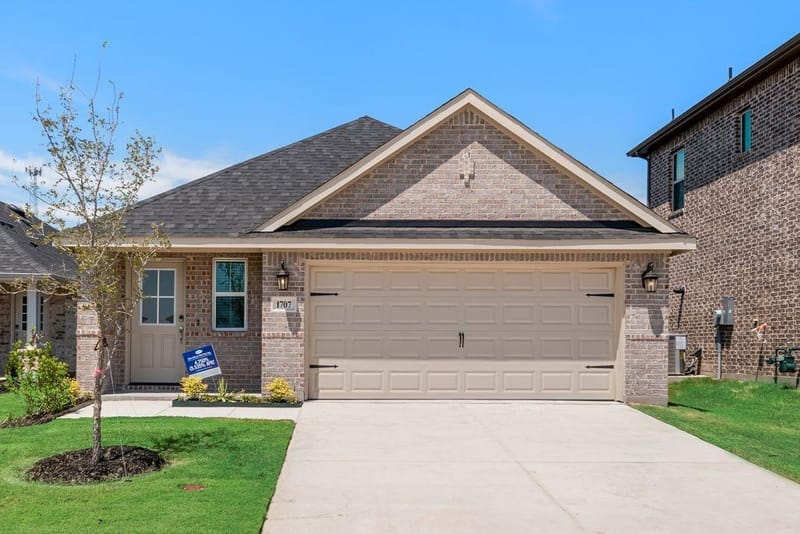 1707 Sandy Pond Street, Forney TX 75126 - Photo 28