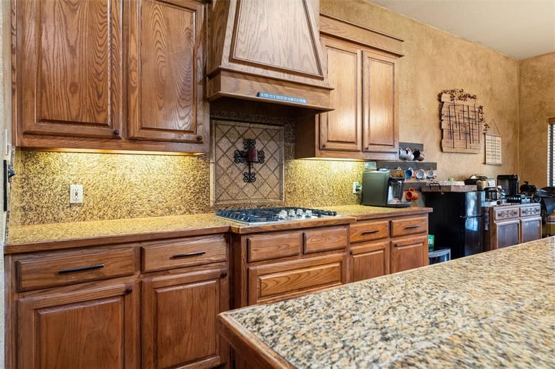 1561 Saint Andrews Drive, Red Oak TX 75154 - Photo 9