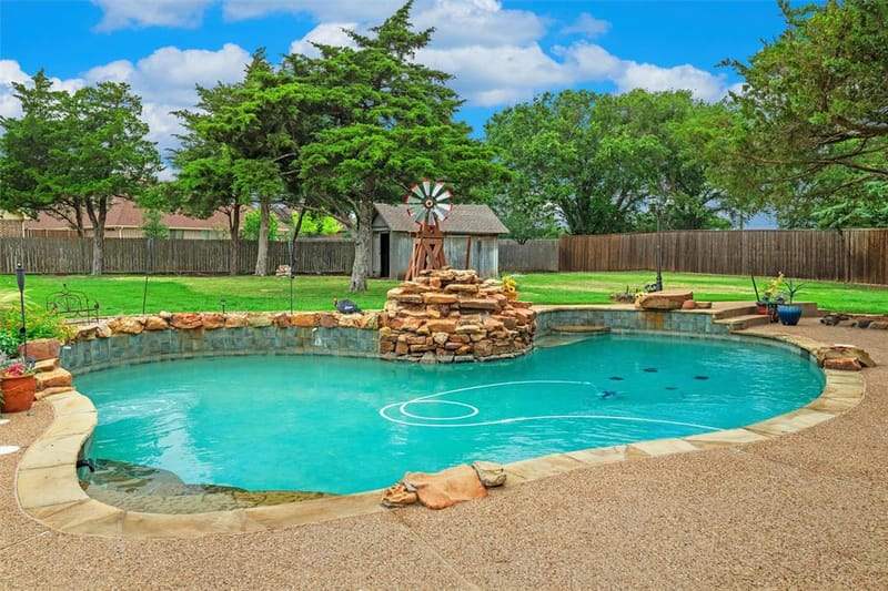 1561 Saint Andrews Drive, Red Oak TX 75154 - Photo 19