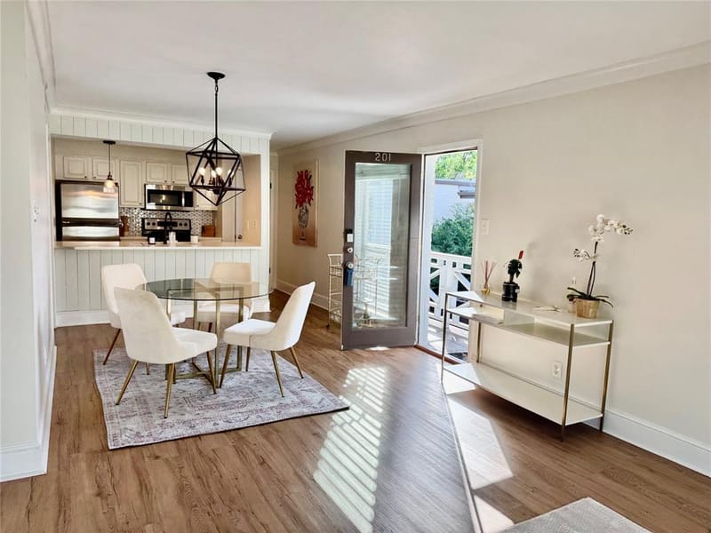 5907 E University Boulevard # 201, Dallas TX 75206 - Photo 2