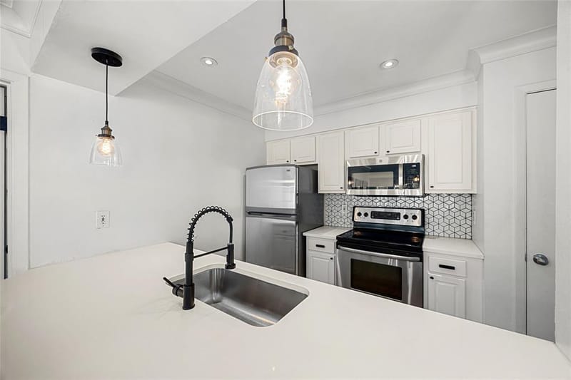 5907 E University Boulevard # 201, Dallas TX 75206 - Photo 9