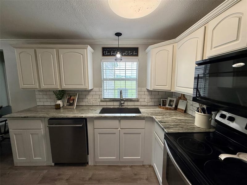 700b Garmon Drive, Early TX 76802 - Photo 10