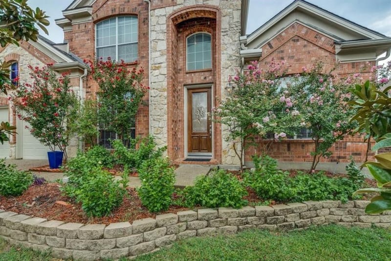 10327 Offshore Drive, Irving TX 75063 - Photo 2