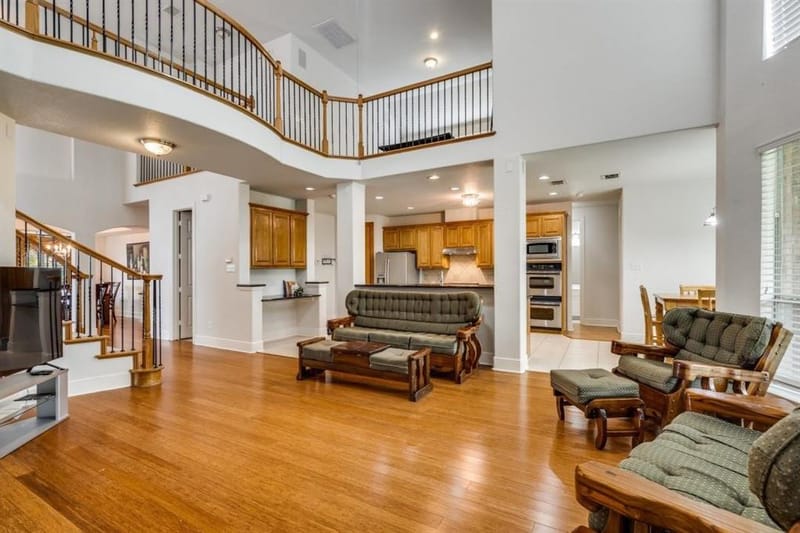 10327 Offshore Drive, Irving TX 75063 - Photo 6