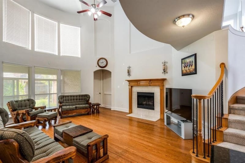 10327 Offshore Drive, Irving TX 75063 - Photo 7